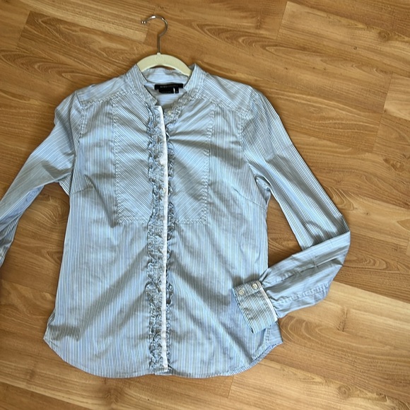 Vintage BCBGMAXAZRIA Button Down Shirt - Picture 4 of 16